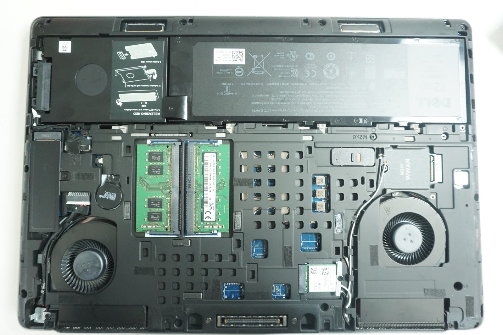 Dell Precision 7520 15.6″ Intel i7-7820HQ @ 2.90GHz 32GB RAM NO OS / NO SSD