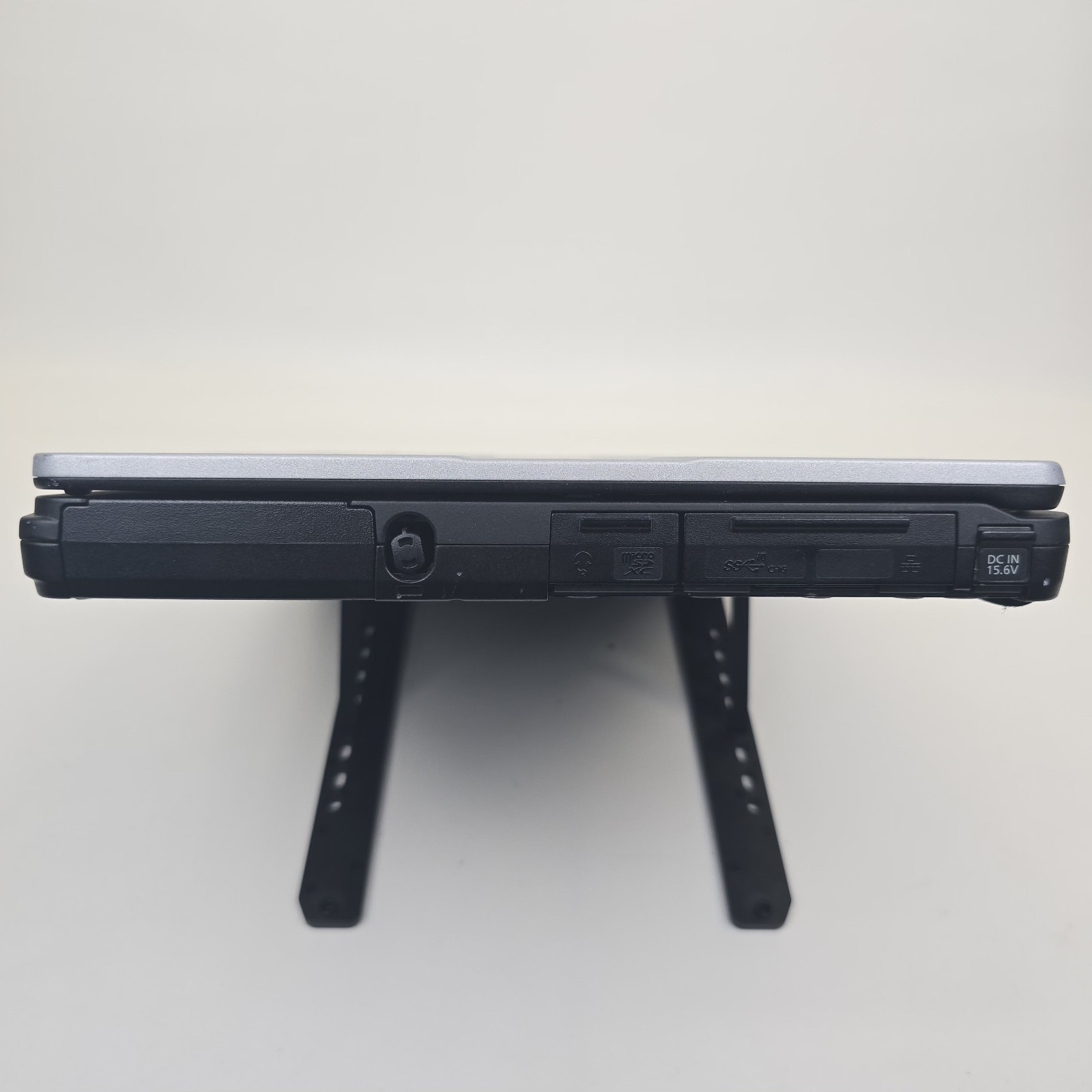 Panasonic Toughbook FZ-55 MK2 FHD Touch I7-1185G7 16GB 512 NO OS/AC