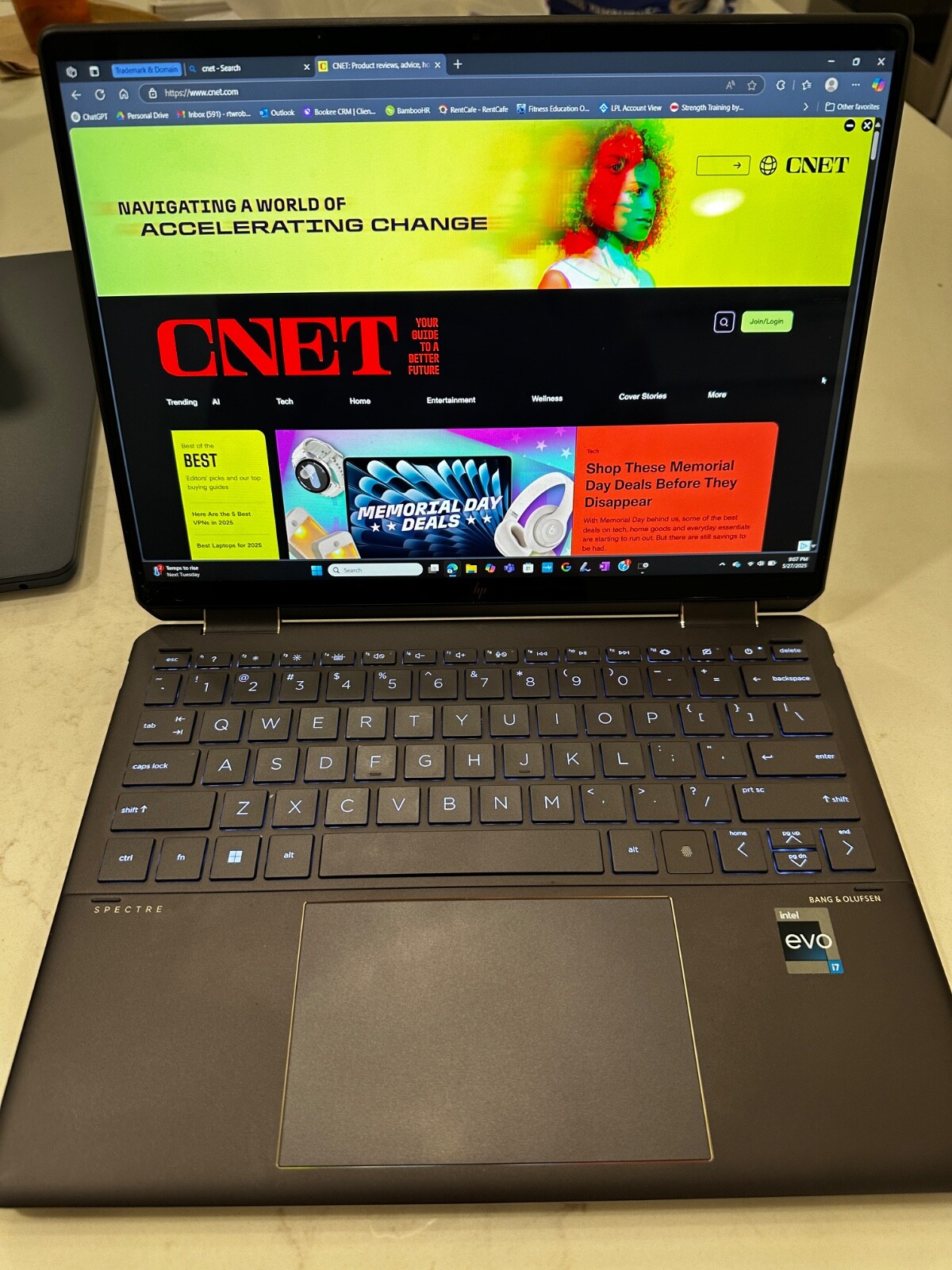 hp spectre x360 2-in-1 laptop 13 inch Midnight Black 512GB SSD 16GB RAM