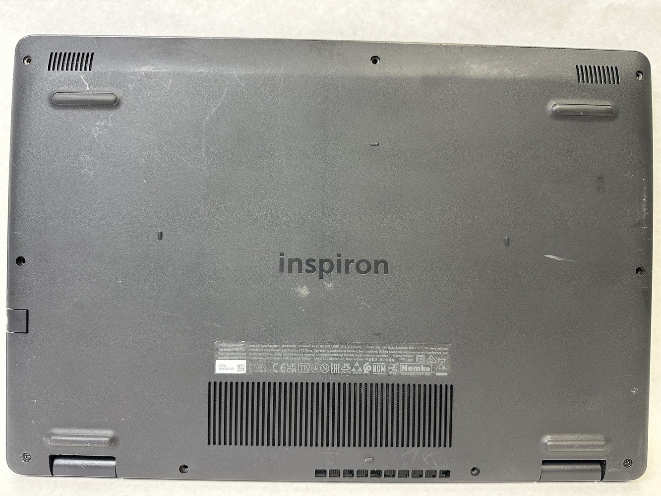 Dell Inspiron 3501 Intel i5-1035G1 15.6″ FHD. *For Parts* (READ DESCRIPTION)