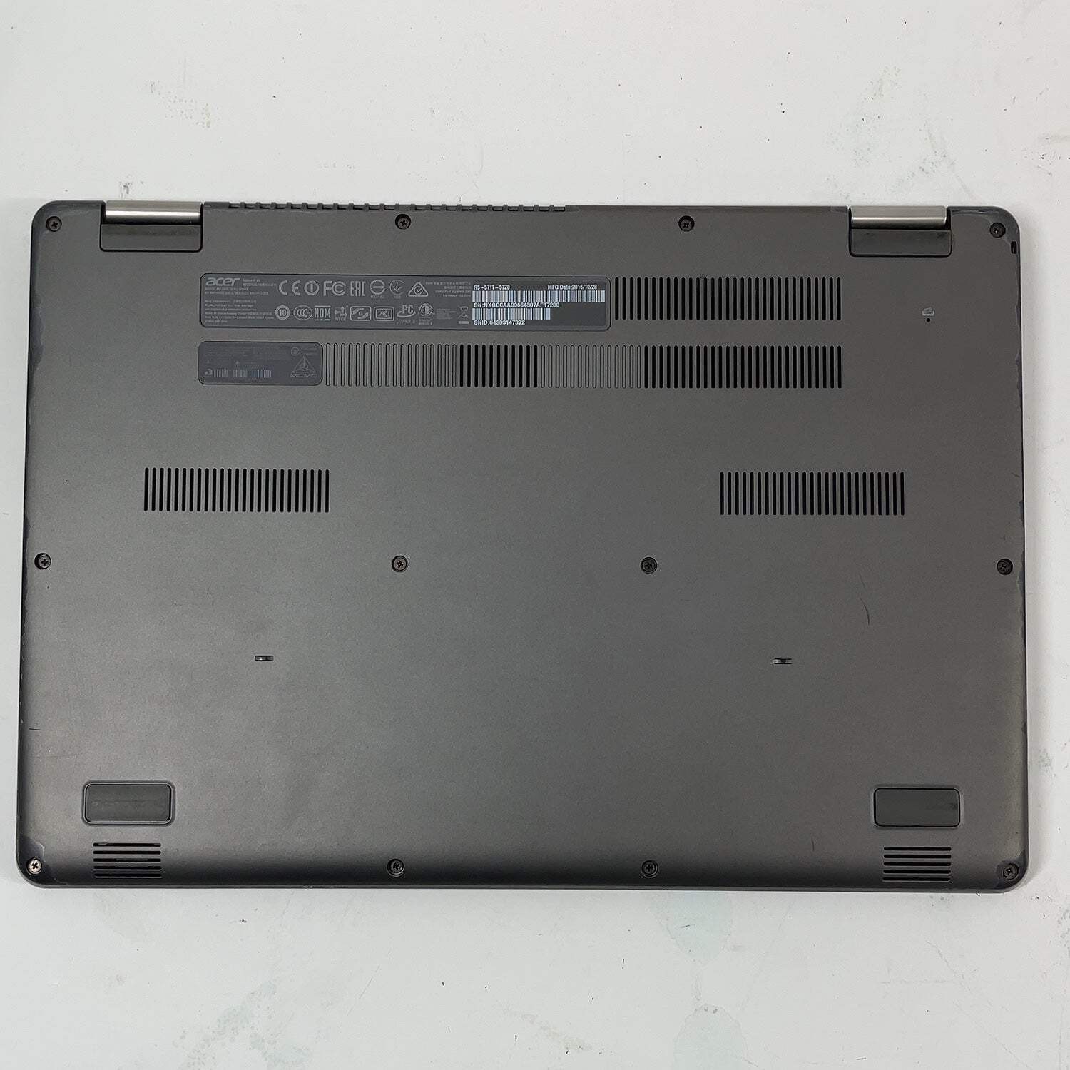 Broken Acer Aspire R5-571T 15.6″ i5-6200U 2.5GHz 8GB RAM 1TB HDD Bad Speakers