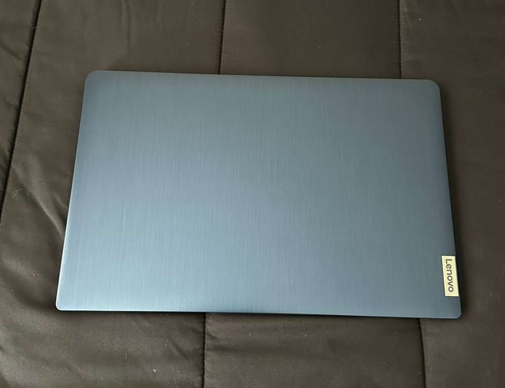 Lenovo IdeaPad 3 15ITL6 15.6″512GB Abyss Blue