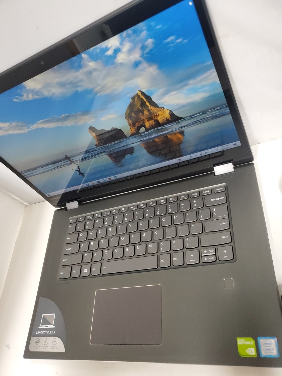 Lenovo Flex 5 14″ Intel Core i7-8550u 8GB 256GB UHD Graphics 620 GeForce MX130