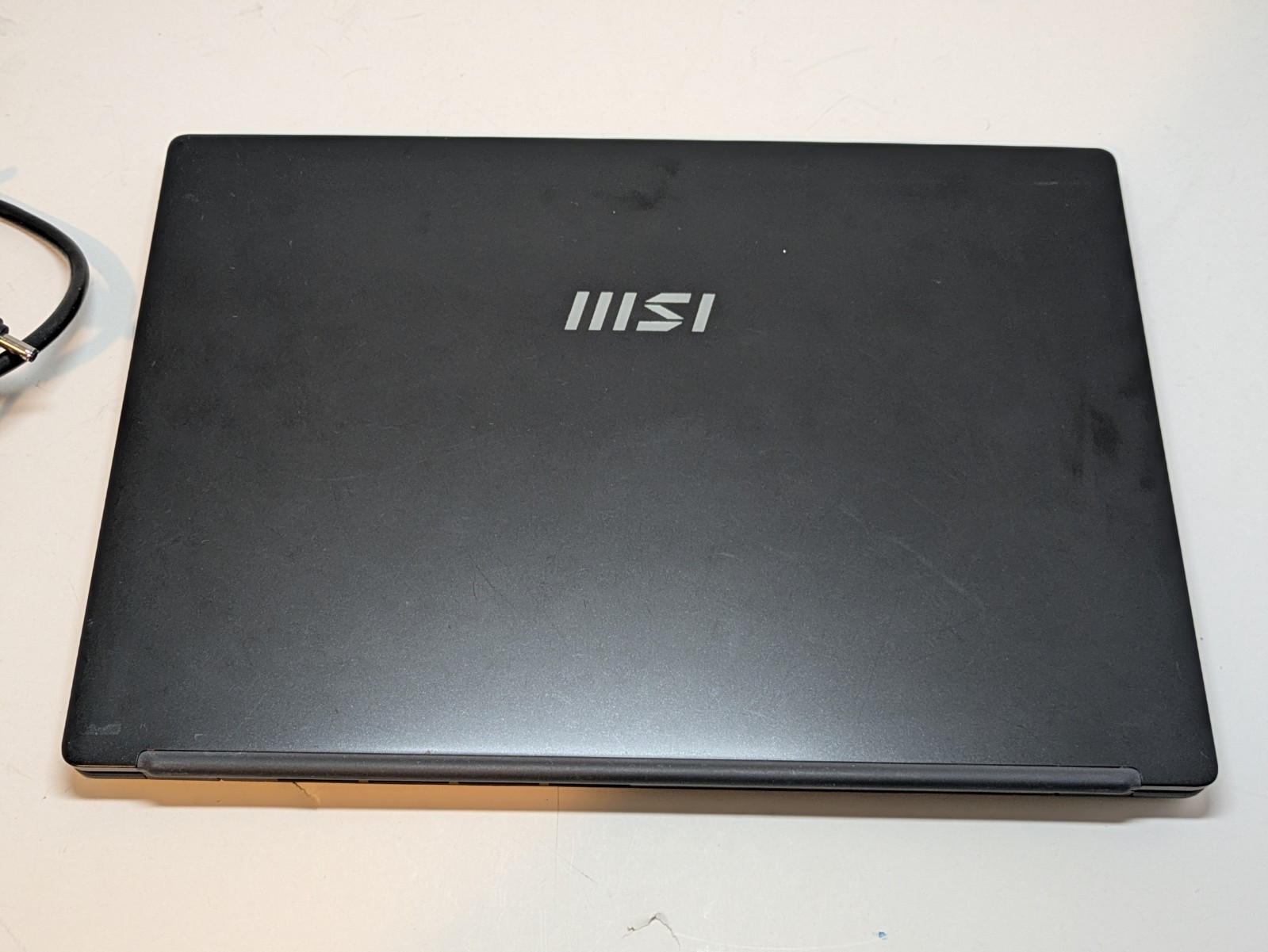 MSI Modern 14 C7M 14″ AMD Ryzen 7 7530U 2.0GHz 16GB RAM 256GB SSD Laptop