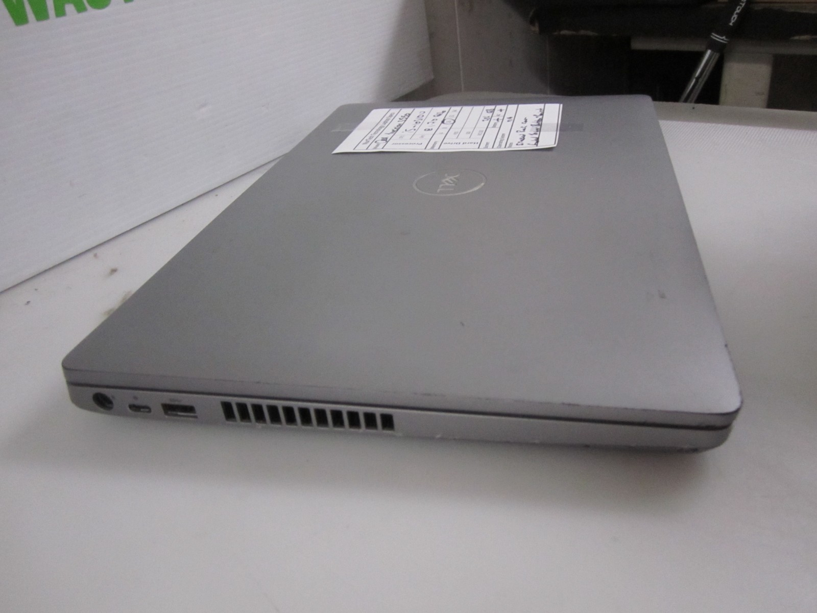 Dell Precision 3550 15.6″ i5-10310U 16GB 256GB m2SSD NO OS LAPTOP + AC READ
