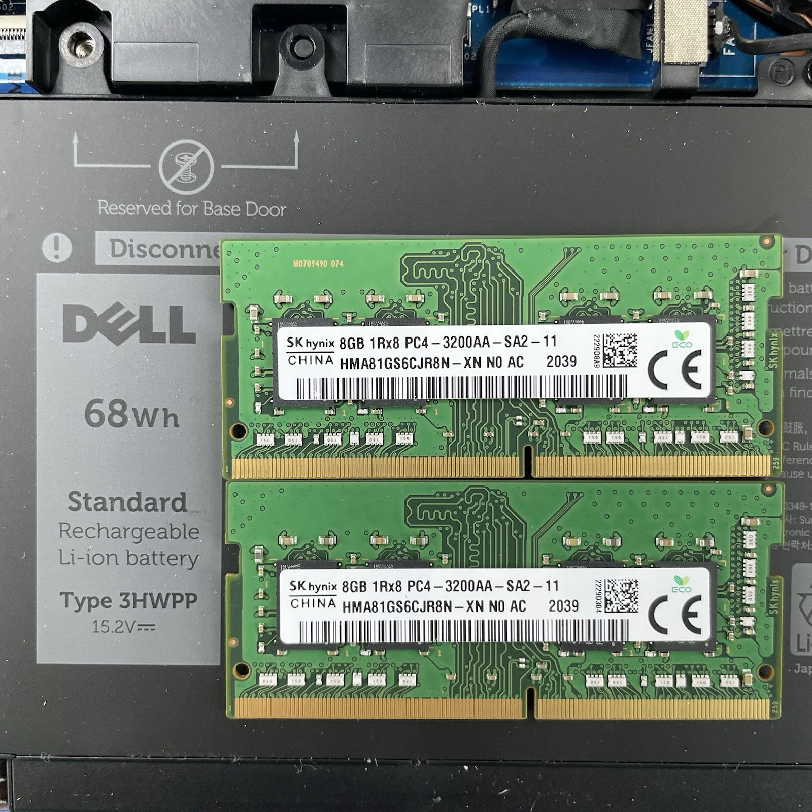 Dell Precision 3551 15.6″ i7-10750H 2.60 GHz 16 GB RAM No SSD/OS/AC