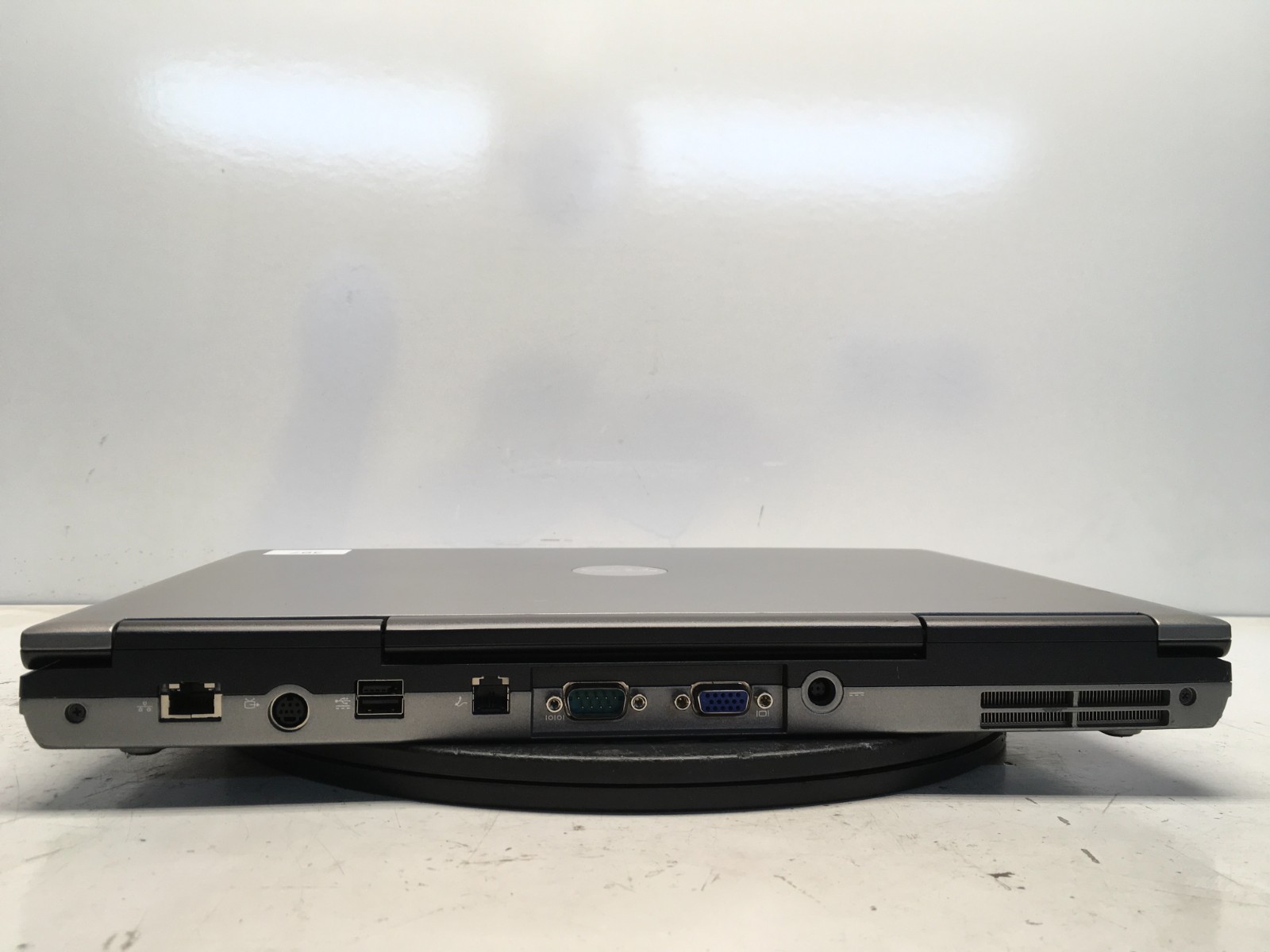 Dell Latitude D830 Intel Core 2 Duo 06FD 2GHz 512 MB 500 GB Windows XP