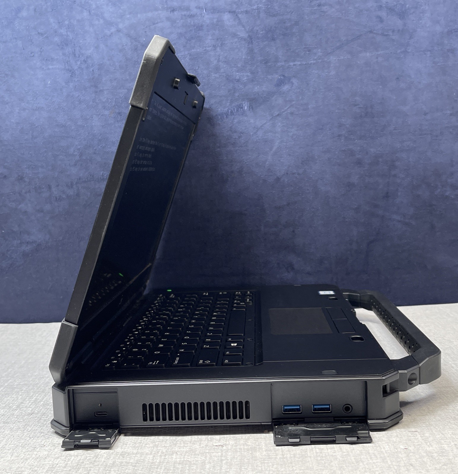 Dell Latitude 5424 Core i5-8350U 3.60 GHz 16GB RAM 512GB SSD NO OS