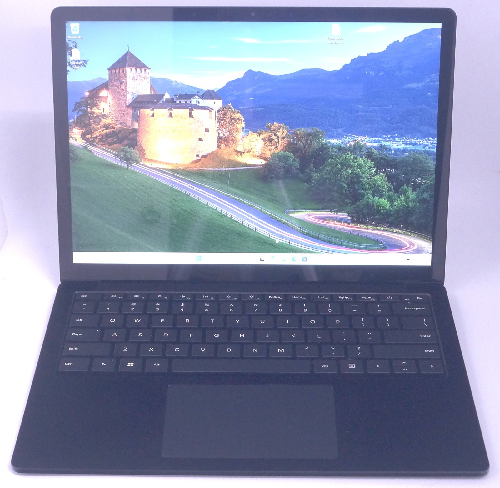 Microsoft Surface 1951 Laptop 5 13.5″ TOUCH i7-1265U 1.8-4.8GHz 16GB 512GB SSD