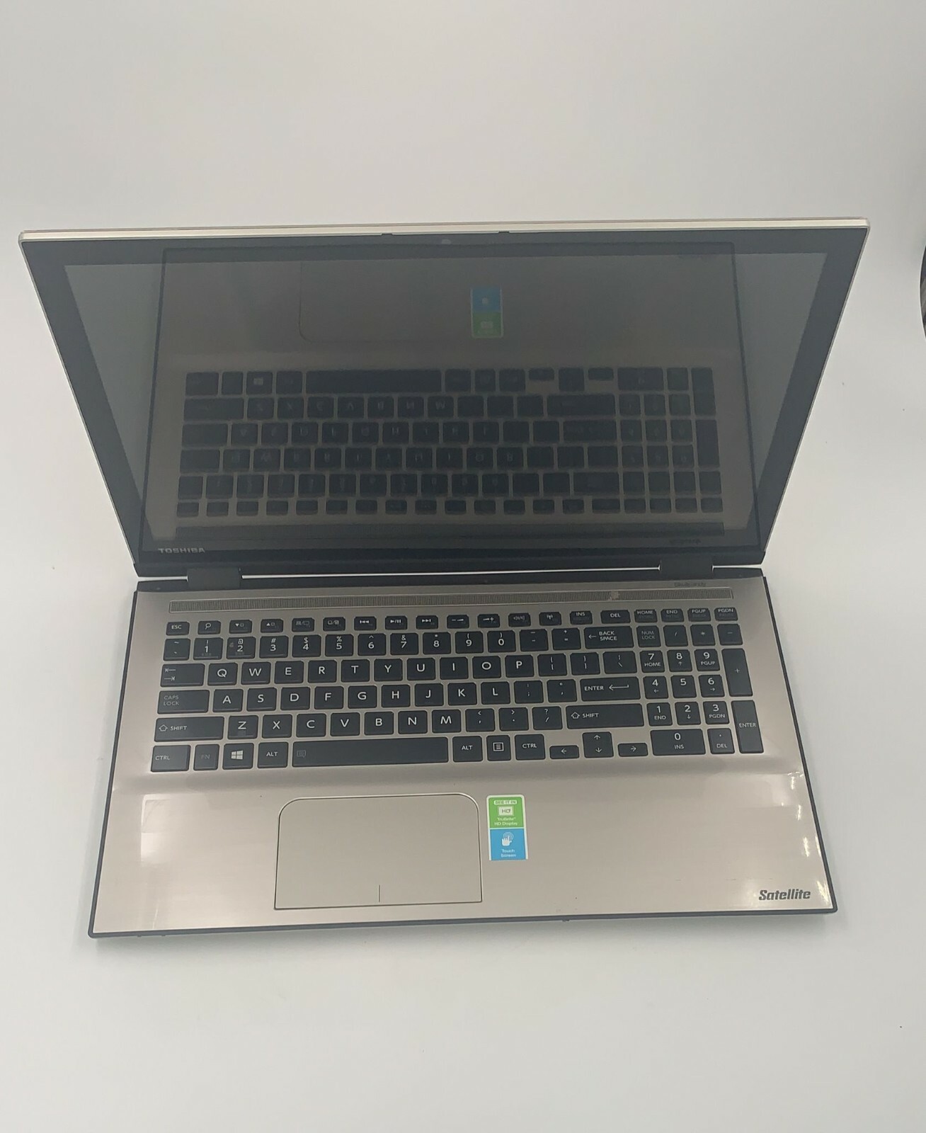 Toshiba Satelite L55W, 10 GB RAM, 500 GB HDD, Core i3