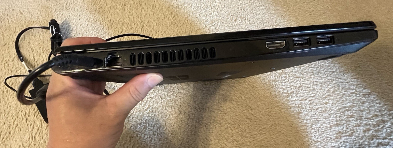 Excellent Dell Inspiron 15-3567 15.6″ i5-7200U 2.5GHz 8GB RAM 1TB SSD W/win10