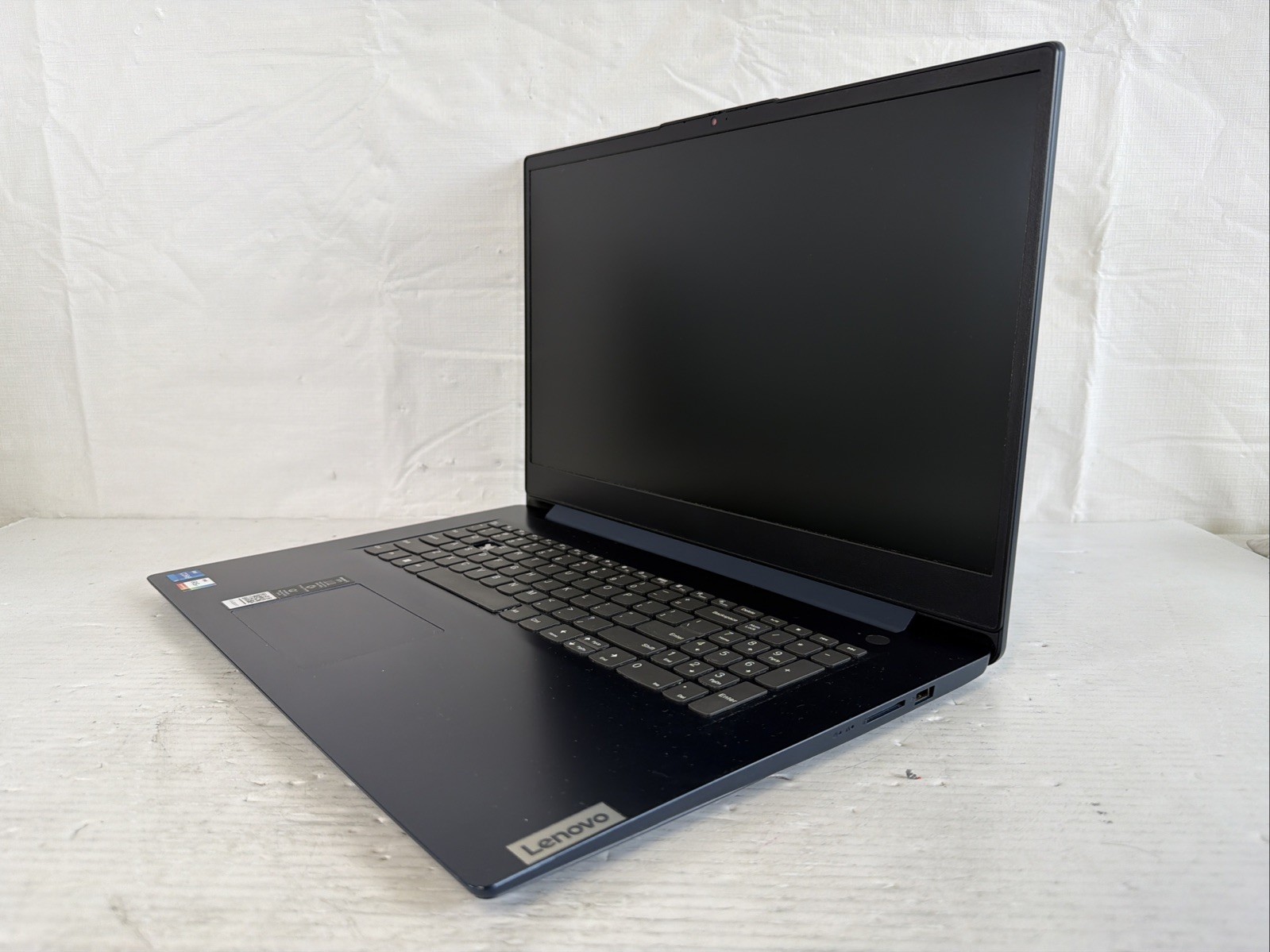 Lenovo IdeaPad 3-17ITL6 17″ Laptop Intel Core i5-1135G7 4GB RAM NO SSD/OS – READ