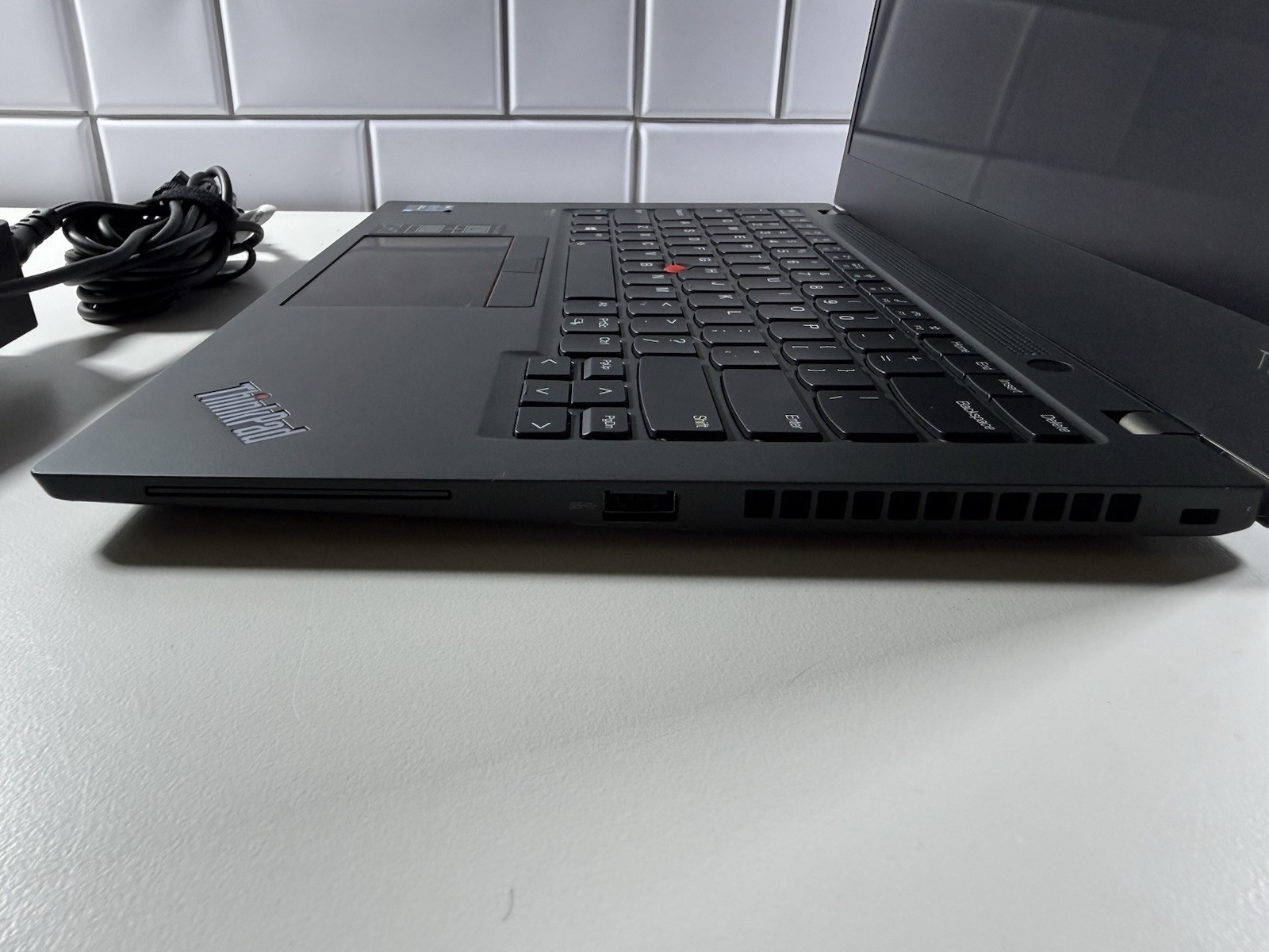 Lenovo ThinkPad T14s Gen 2 i7-1185G7 32GB 14″ FHD 1920×1080 512GB WWAN 4G Touch