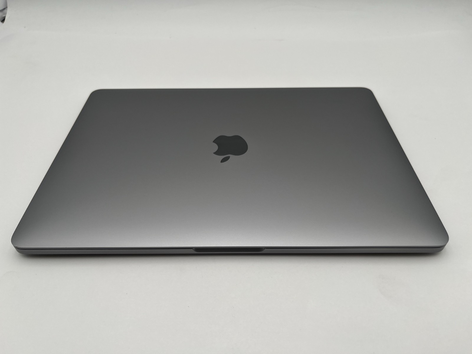 APPLE A2251 13″ MACBOOK PRO 2020 i5-1038NG7@ 2.0 GHz 16GB DDR4 500 TAHOE