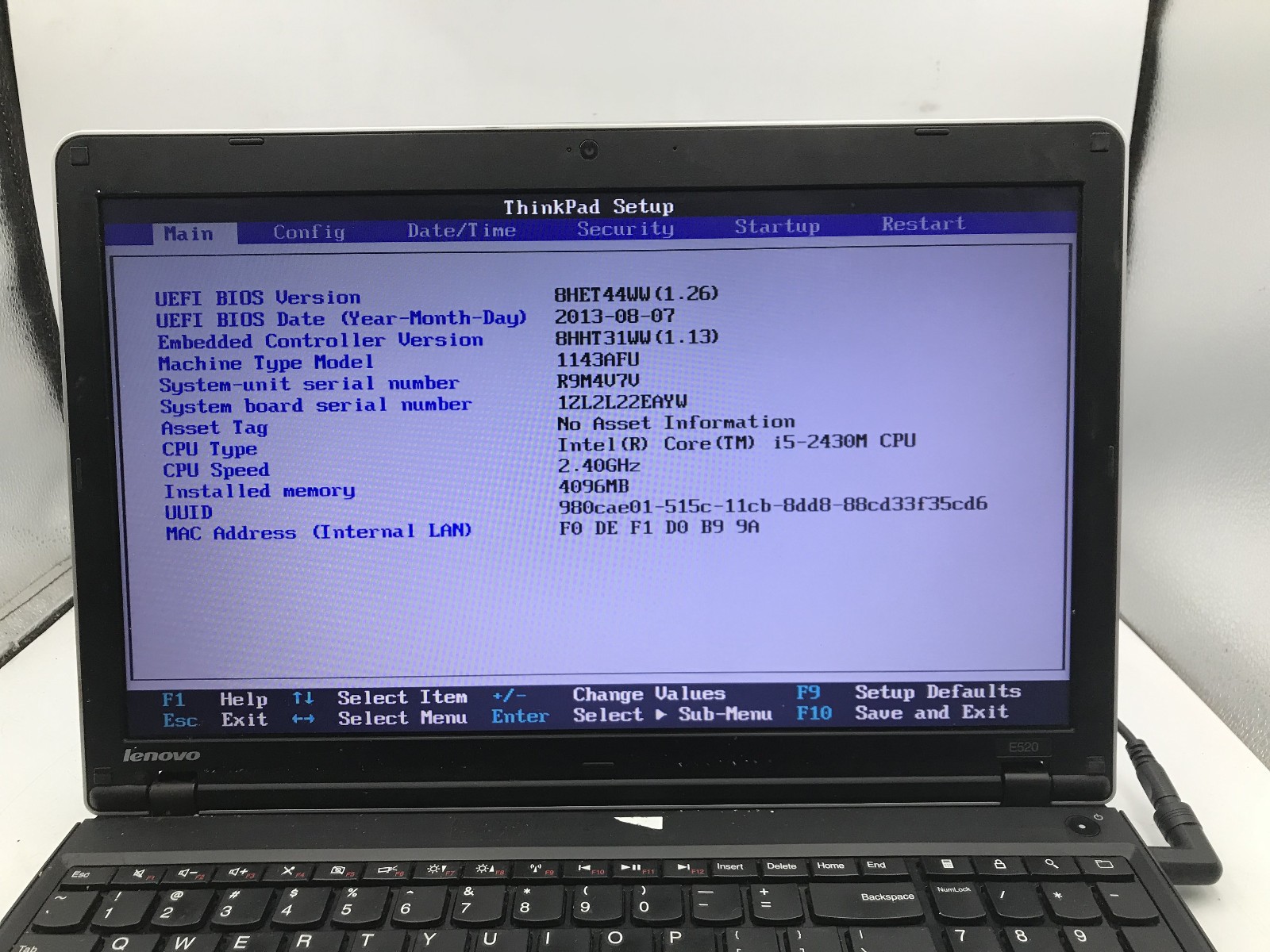 LENOVO THINKPAD E520 – BOOTS TO BIOS – INTEL I5 2430M – NO RAM – 15″ – READ -BB