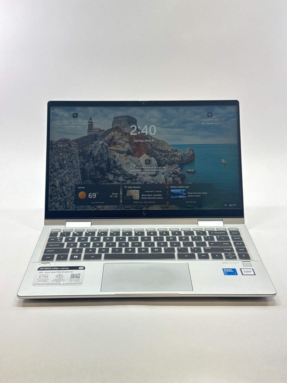 HP Envy x360 2 in 1 Laptop AX211NGW 14″ Core 7 150U 1.8GHz 16GB RAM 1TB SSD w/ c