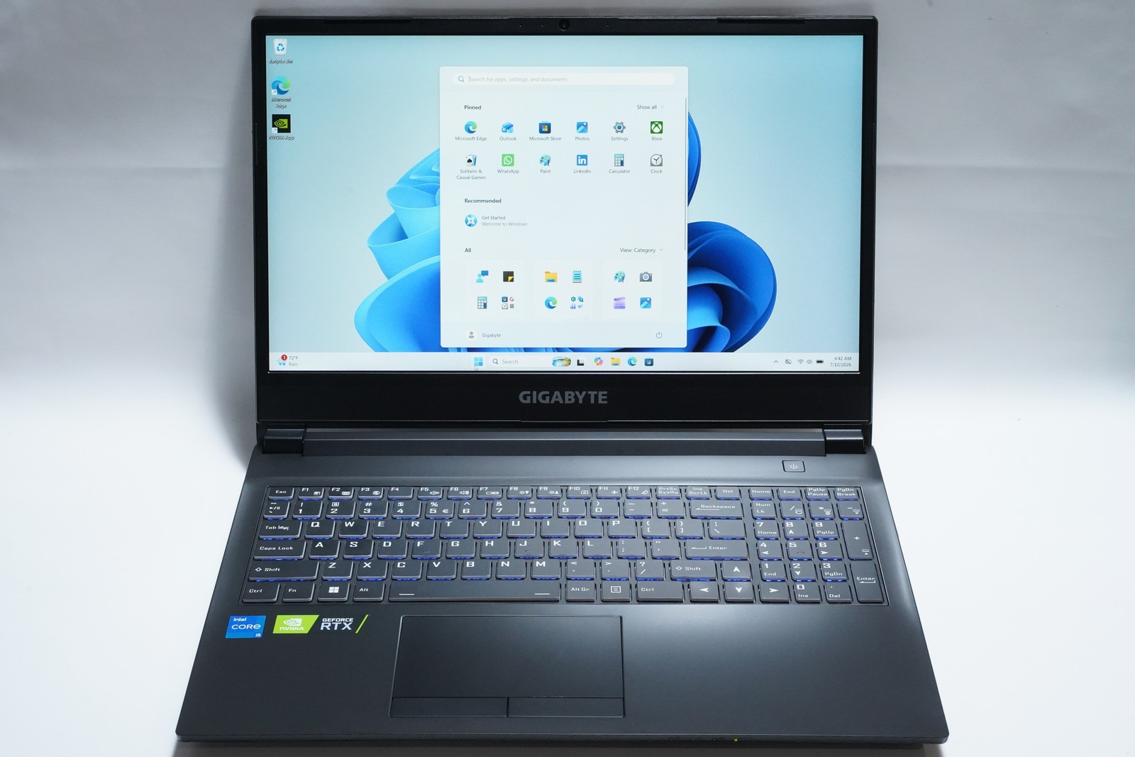 GIGABYTE G5 KD 15.6″ Gaming Laptop i5-11400H 16GB 512+500GB RTX 3060 2K 144Hz