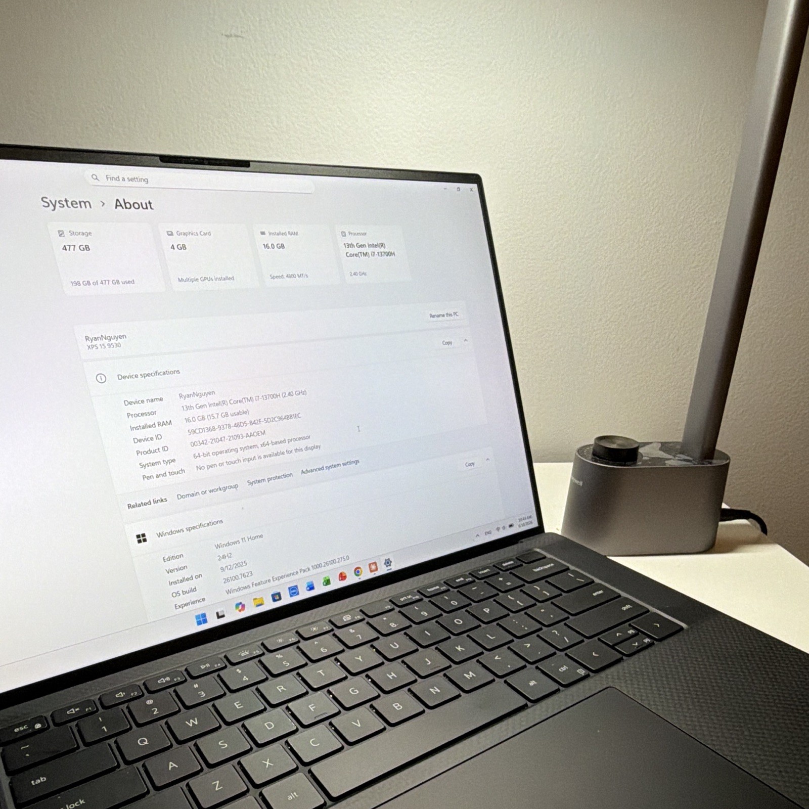 Dell XPS 15 9530 i7 13th Gen 16GB 477GB SSD 15in Silver Excellent Condition