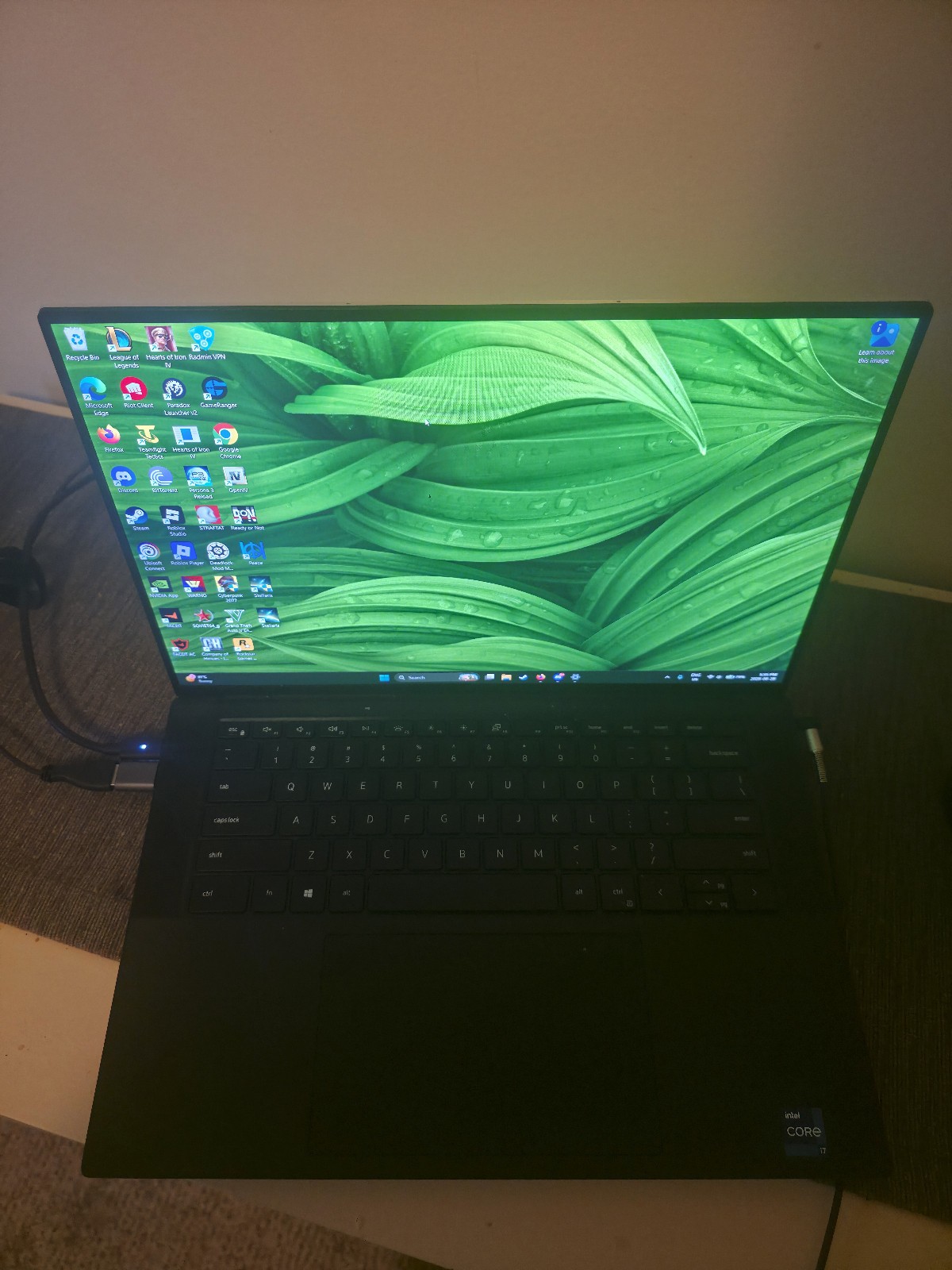 Dell xps XPS 15 9510 i7-11800h NVIDIA RTX 3050