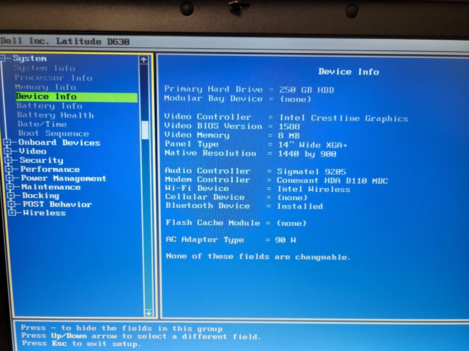 Dell D630 (4GB/250GB/2.4GHz Core2Duo/DVD RW/WiFi/Bluetooth) RS232 DB9 + Dock