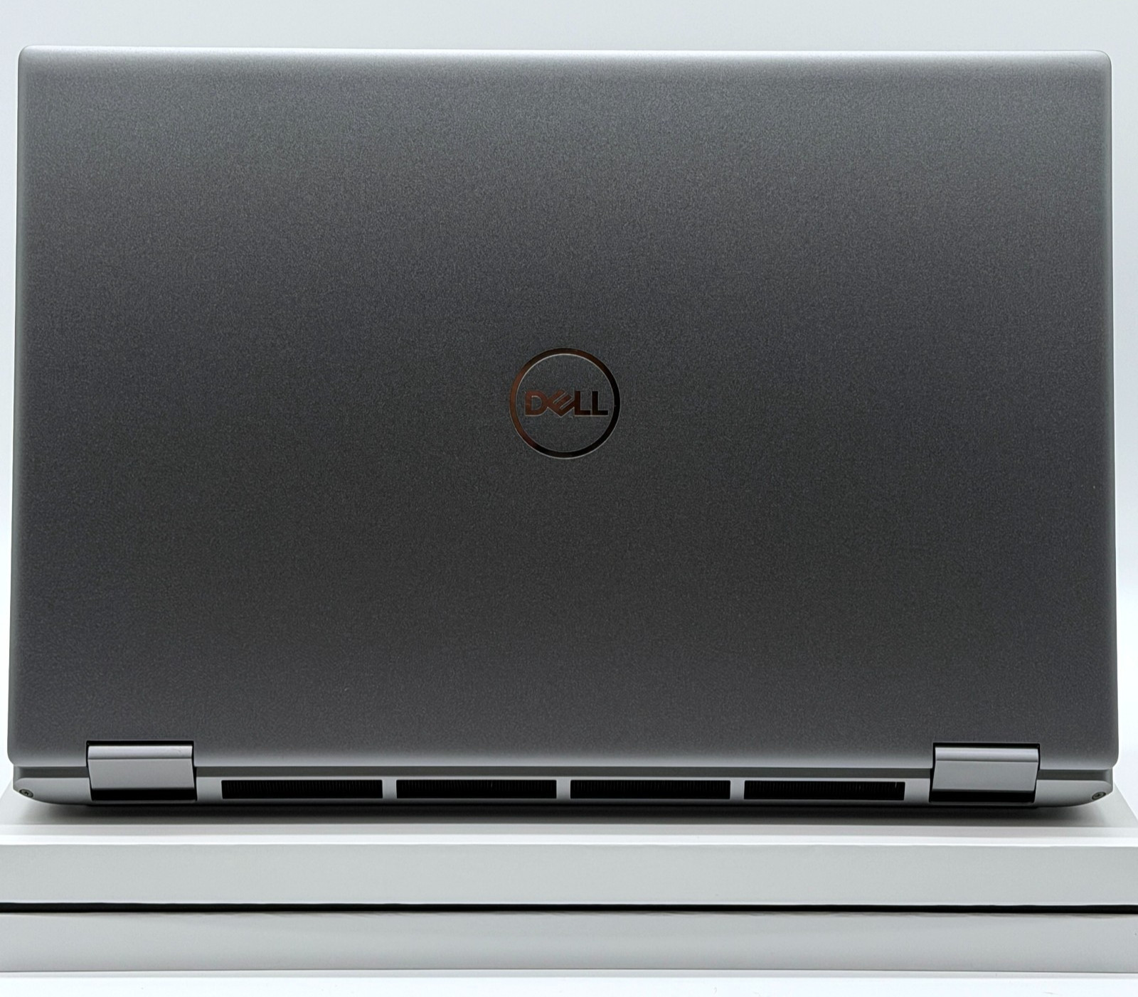 Dell Precision 7780 17.3″ i7-13850HX 32GB RAM 1TB SSD – NVIDIA RTX 3500 Ada 12GB