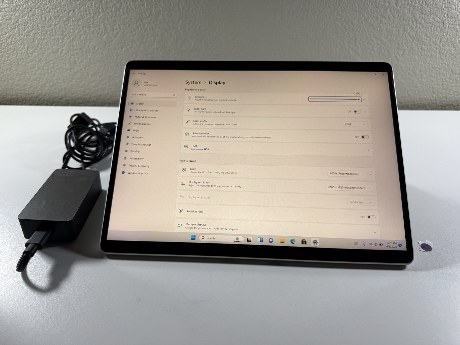 Microsoft Surface Pro 8 (1982) i5-1145G7 – 16GB RAM – 256GB 120Hz – Win 11 Pro