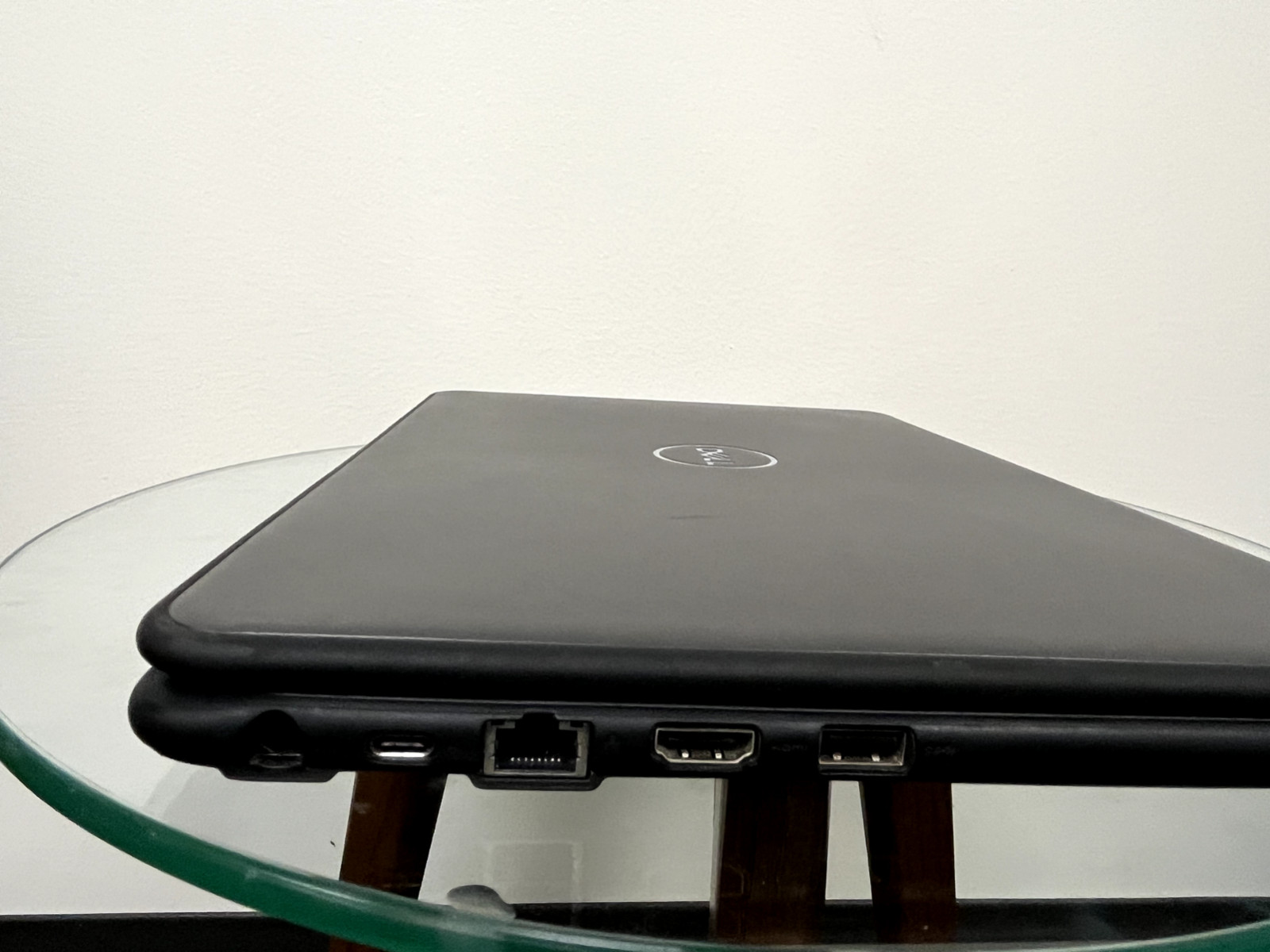 Dell LATITUDE 3310 13.3 8th Gen Intel i5-8265U @ 1.60GHz, 8GB RAM 256GB Win 11