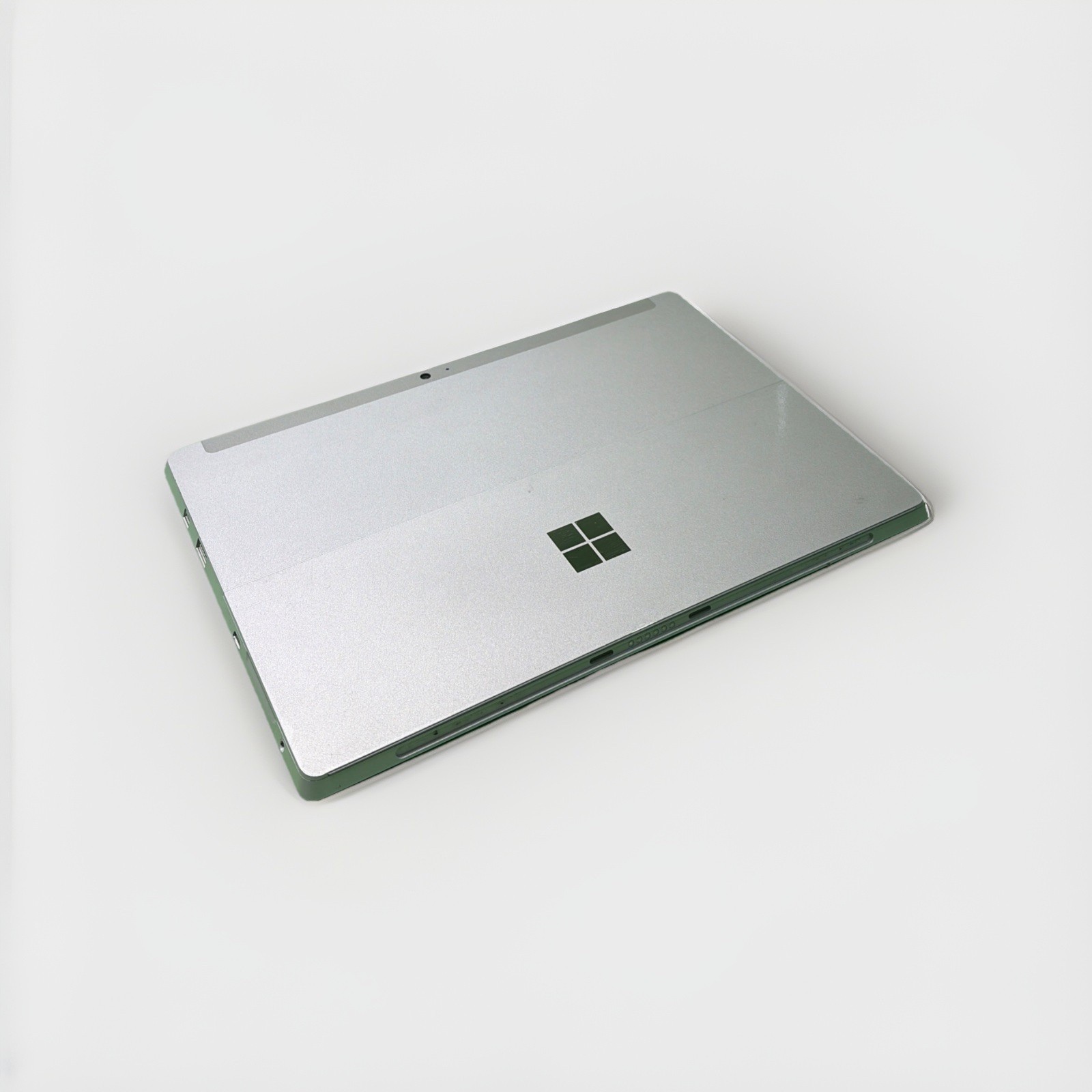 Microsoft Surface 3, Intel Atom x7-Z8700 @ 1.6GHz, 4GB RAM, 128GB SSD, W10P