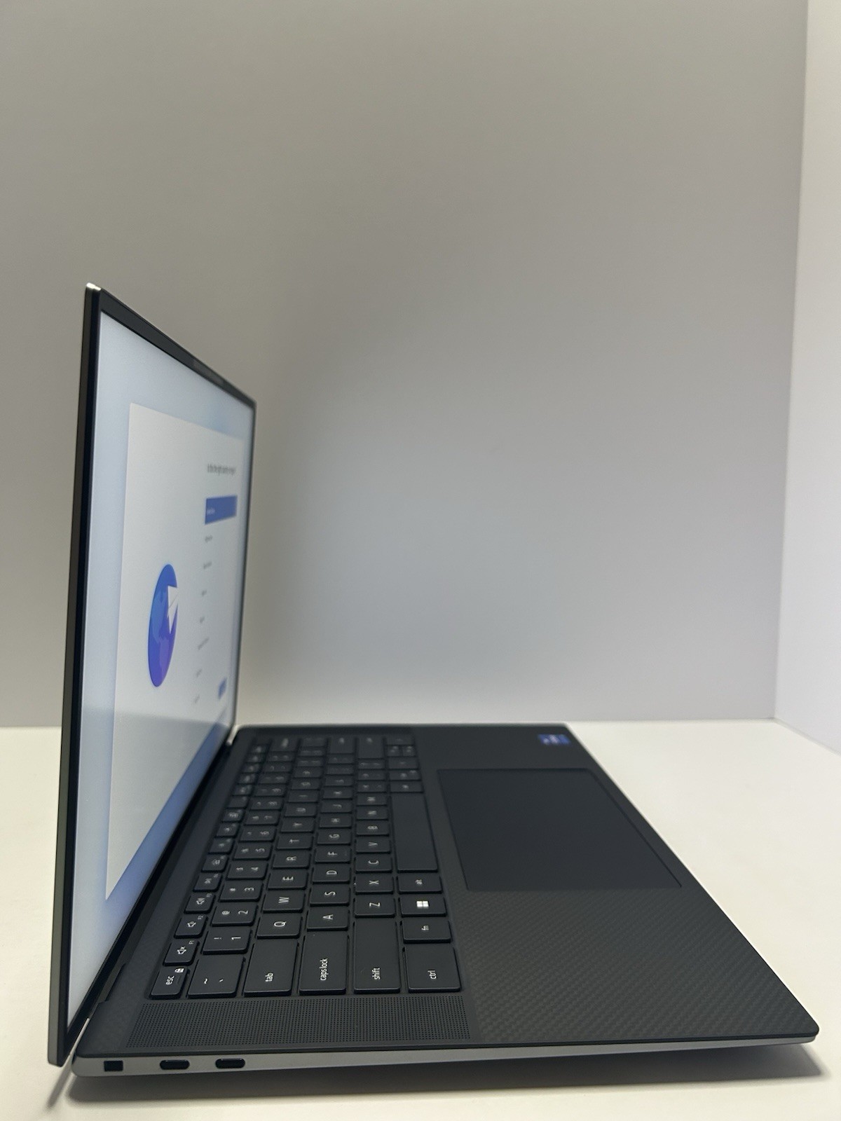 Dell Precision 5570 (Intel Core i7-12800H@2.4GHz, 32GB DDR5, 512GB SSD) W11 Pro