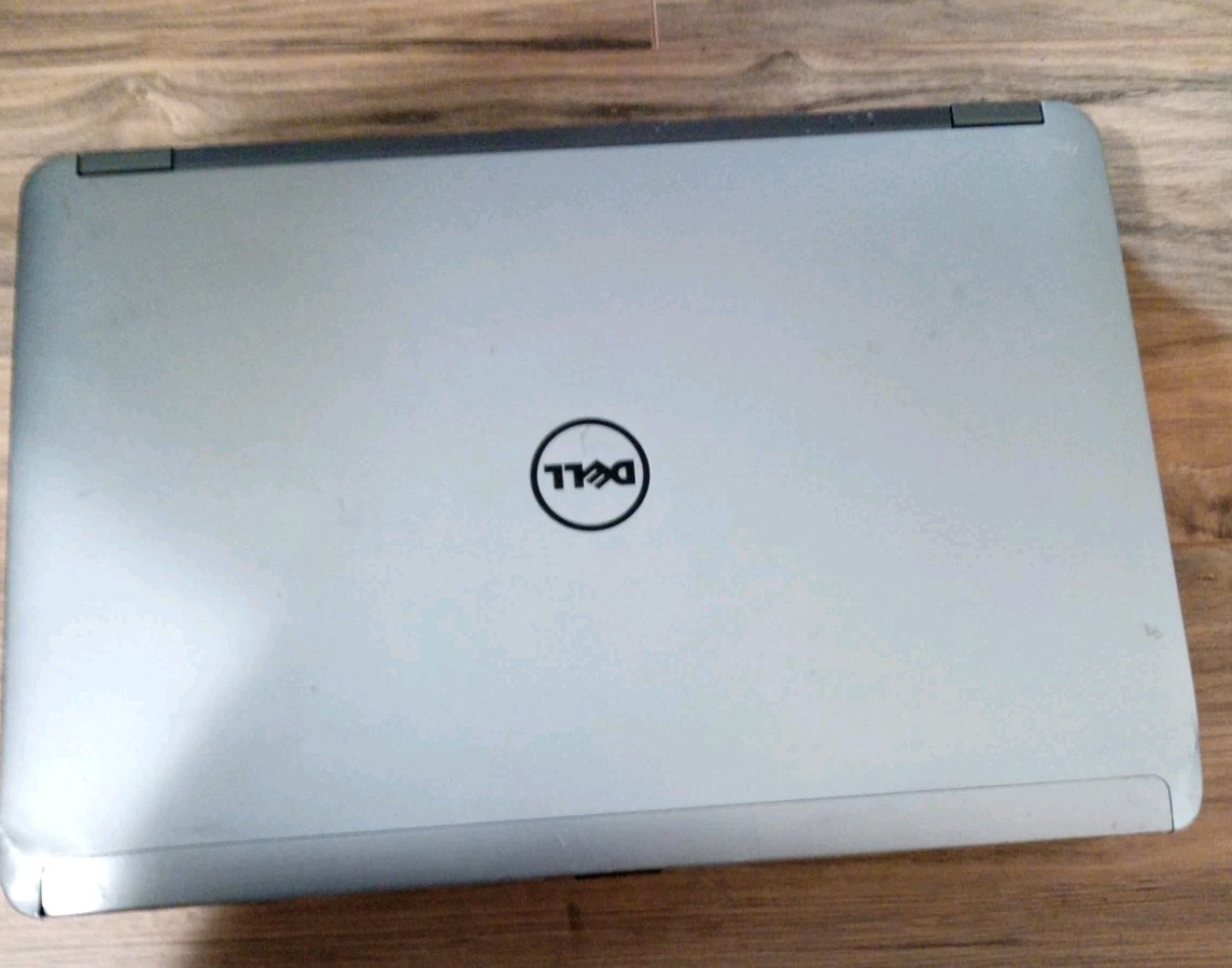 Dell Latitude E6440 Intel Core i7-4600M 4gb Ram No Battery/Hd/Charger