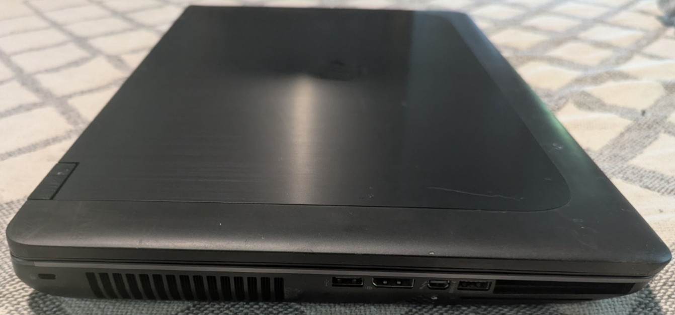 HP Zbook 17 G2, I7-4180mq, Nvidia Quadro K3100M, 32GB, 500GB SSD, 1TB HDD W11P