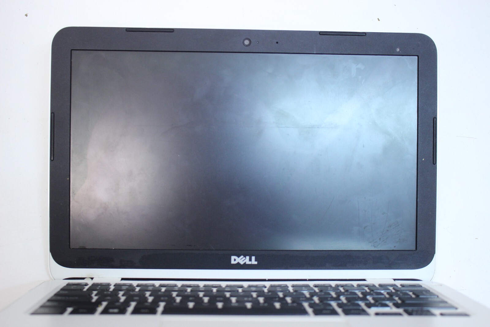 Dell Inspiron Mini Laptop p24T Parts only – Broken Screen, White, no cord