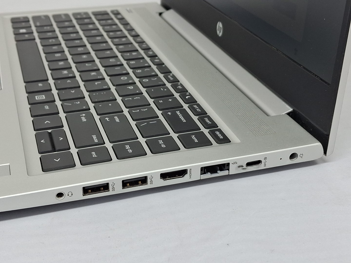 HP ProBook 440 G7 – i5-10210U – 256GB, 8GB – Windows 11, 14″ – Adapter included