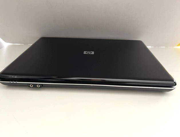 HP Laptop: G50 NOTEBOOK PC: Intel Pentium: 2 GHZ : 2.00 GB Ram :w/Power cords