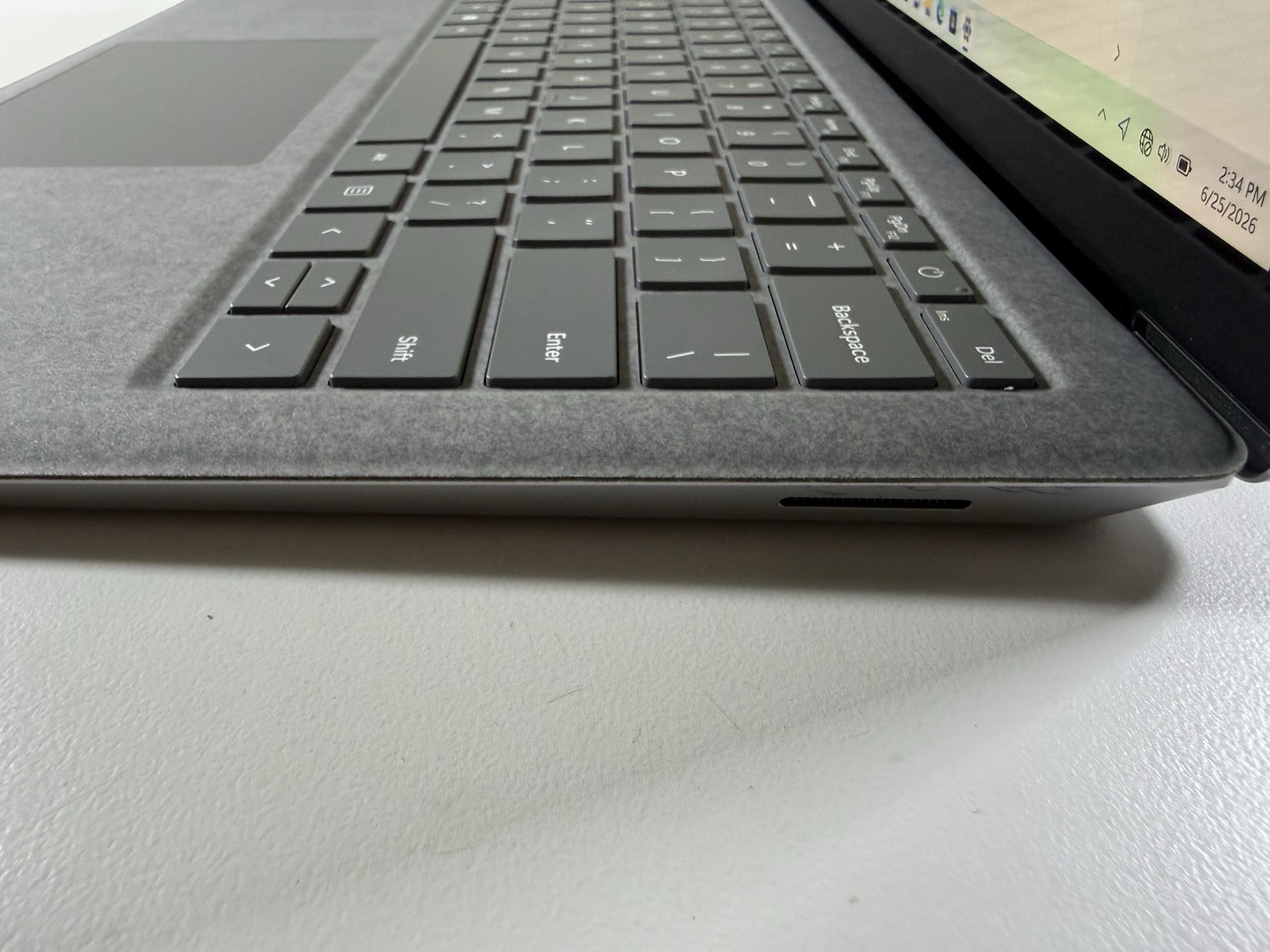 Microsoft Surface Laptop 5 13.5” 1950 Intel Core i7-1265U 16GB RAM 512GB NVME