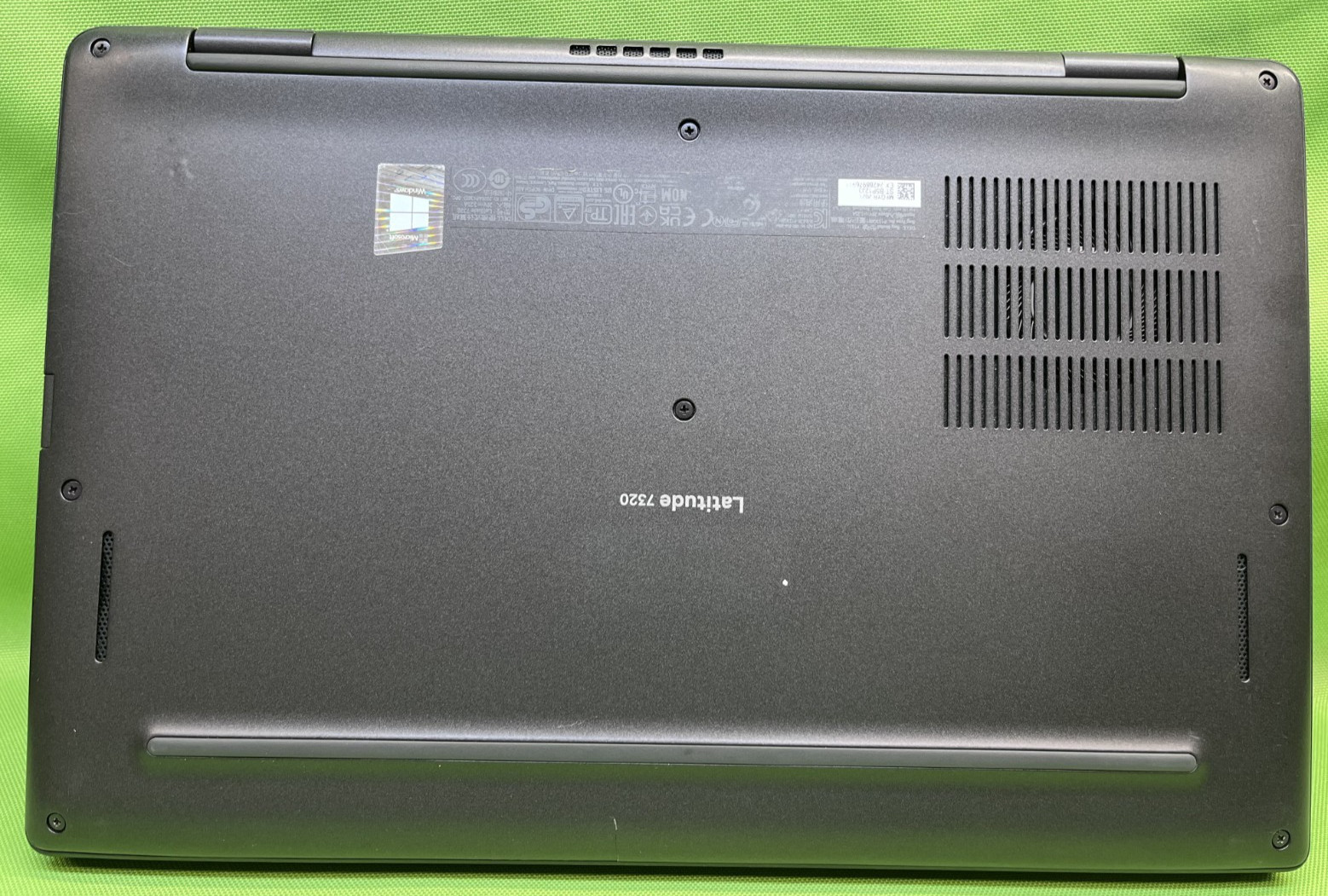 *AS IS-READ* Dell Latitude 7320 Core i5-1135G7 @2.40GHz/8GB RAM/256GB SSD