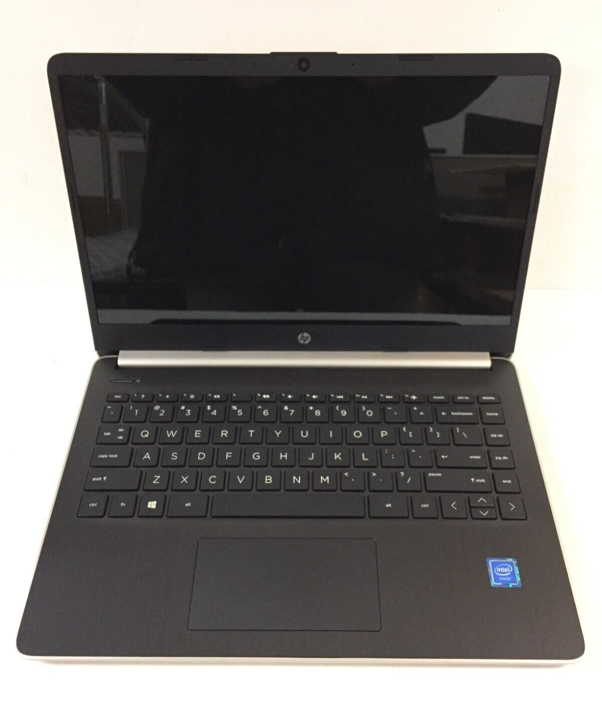 HP 14-dq1038wm 7ZU89UA#ABA 14″ Laptop/Intel i5-1035G4/4GB Ram/256GB SSD/W10