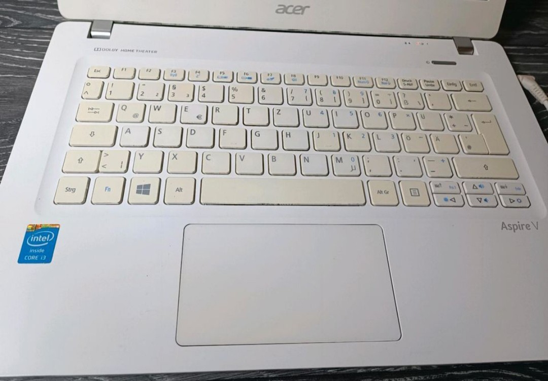 Acer Laptop Notebook PC i3, V 2.00 GHz, 4 GB, 200 GB SSD HDMI