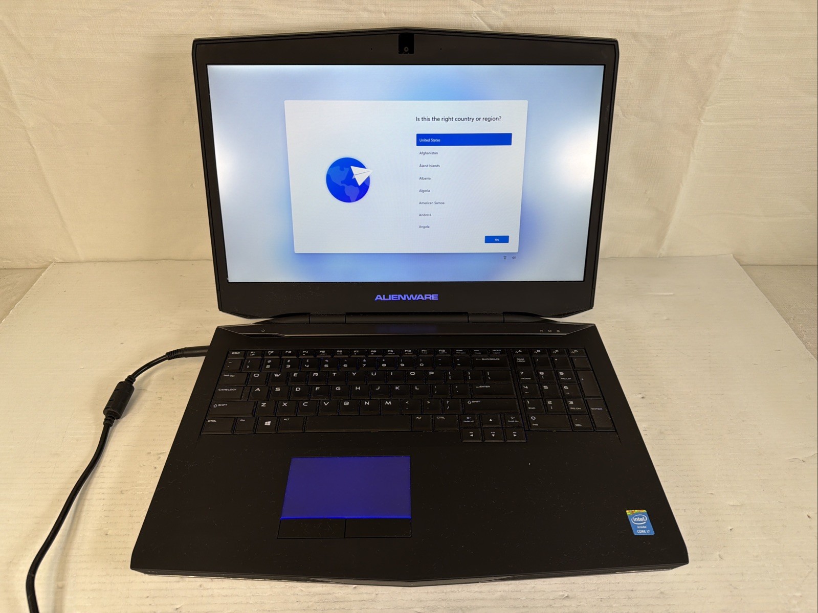 Alienware 17 P18E Gaming i7-4900MQ 32GB RAM GTX 770M 17″ 256 GB NVMe Win 11 Pro