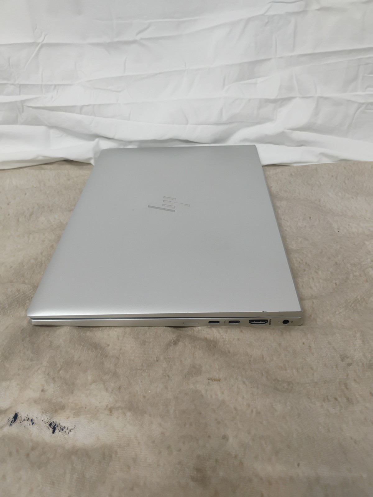 EliteBook 840 G8, i7-11th Gen, 8gb Ram, 512gb SSD, Win 11