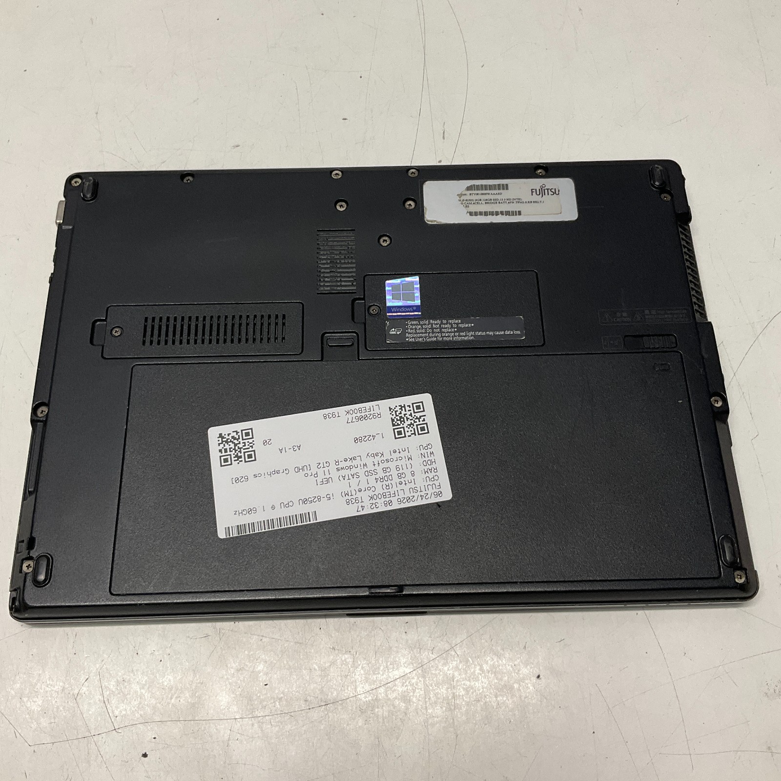 Fujitsu Lifebook T938 Laptop Intel Core i5-8250U @ 1.60 GHz 8GB 128GB SSD Win 11