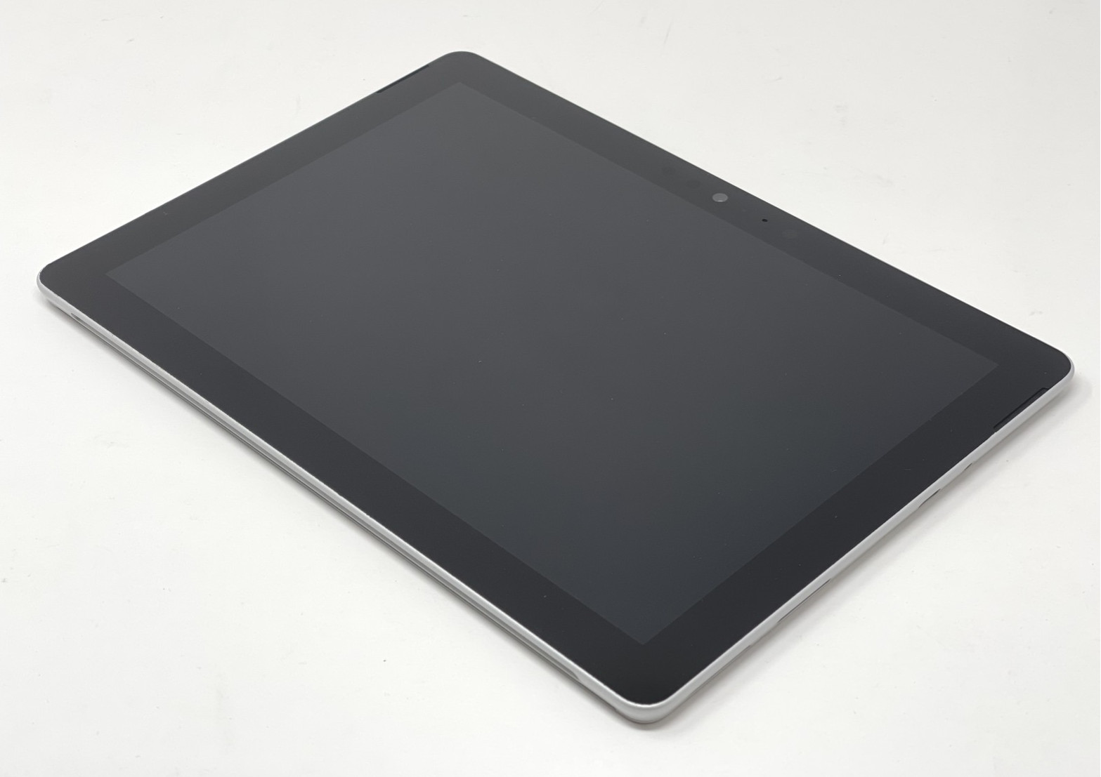 Microsoft Surface Go – 64GB – 4GB RAM Intel 4415Y 1824 Good