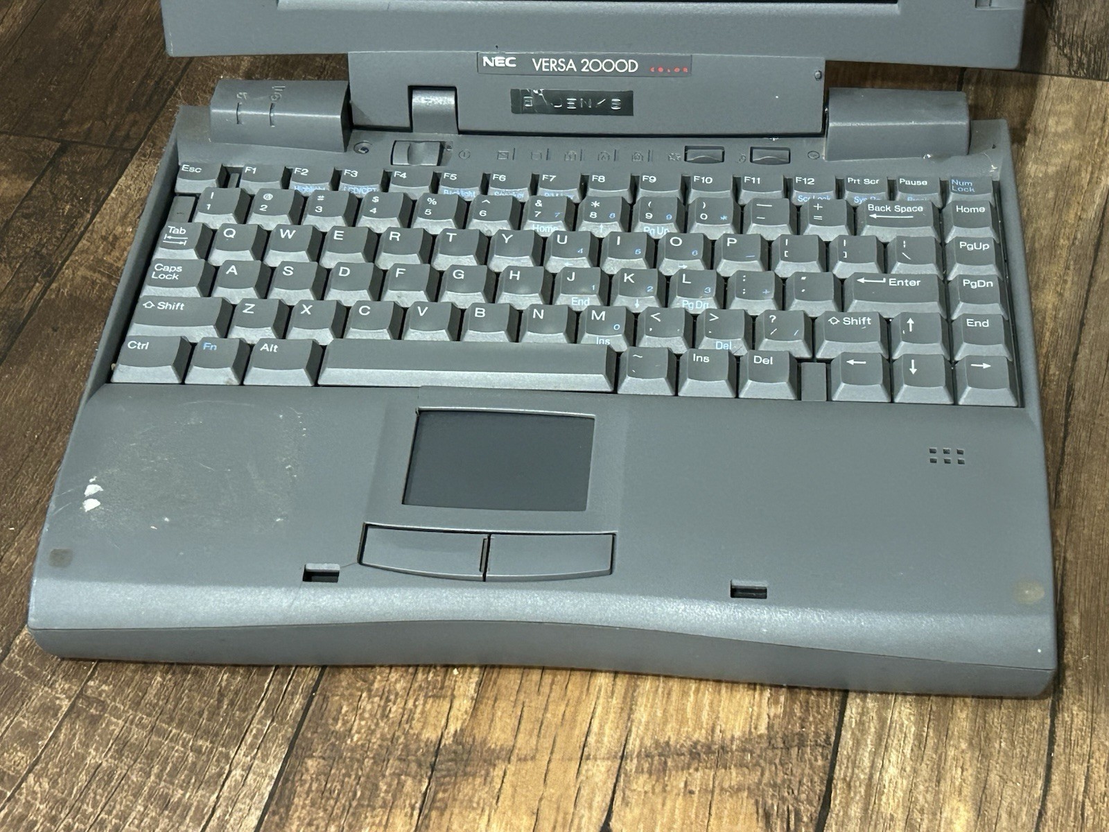 NEC Versa 2000D Laptop For Parts As Is PC-6010-41301W More Listed