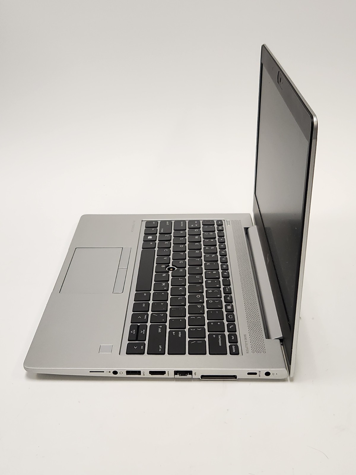 HP EliteBook 735 G6 AMD Ryzen 5 Pro 3500U 2.1GHz NO RAM NO SSD BATTERY 67%