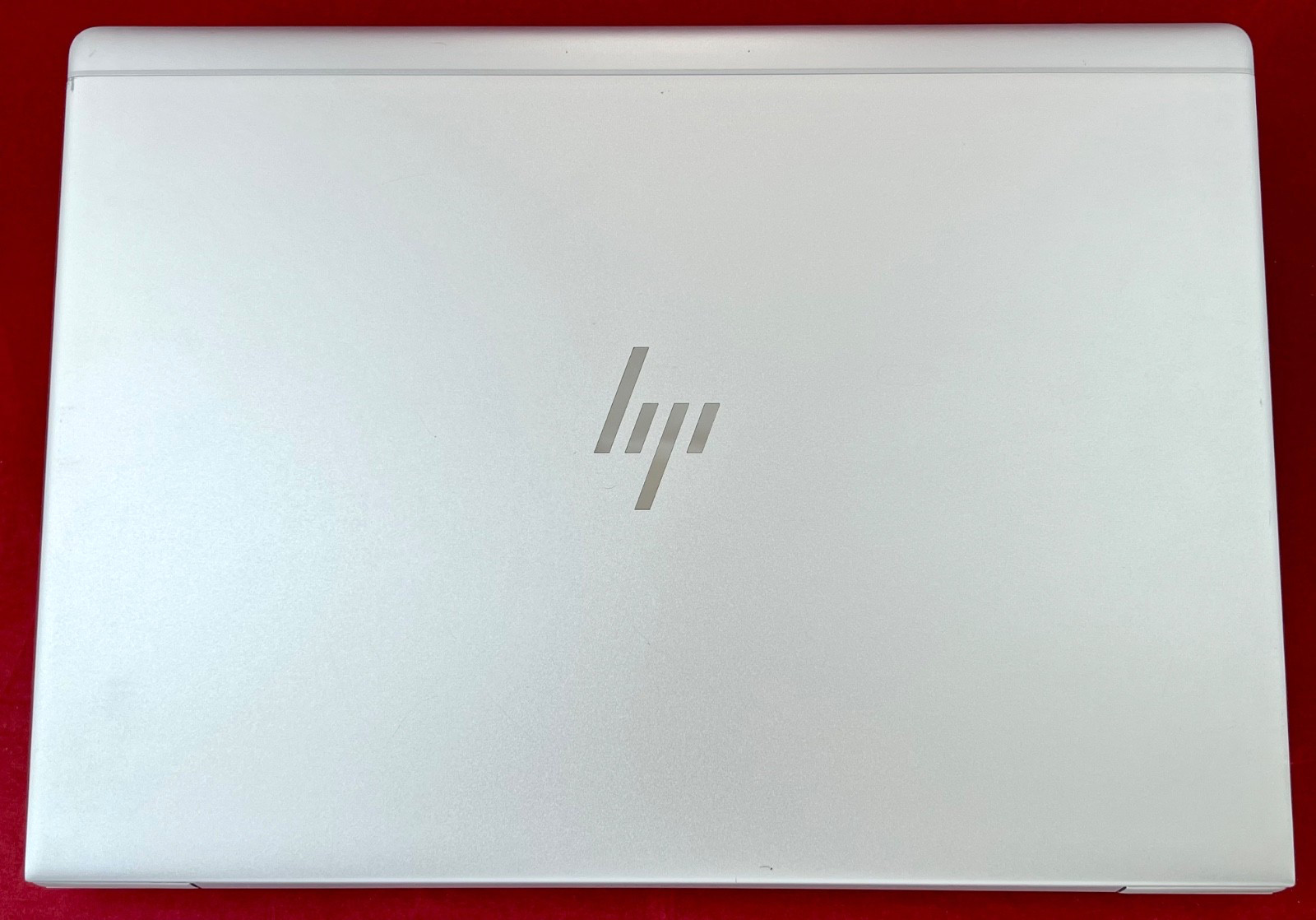NEAR MINT HP ELITEBOOK 840 G6 14″ FHD DISPLAY INTEL i7-8665U 256GB 8GB, 3 CYCLES