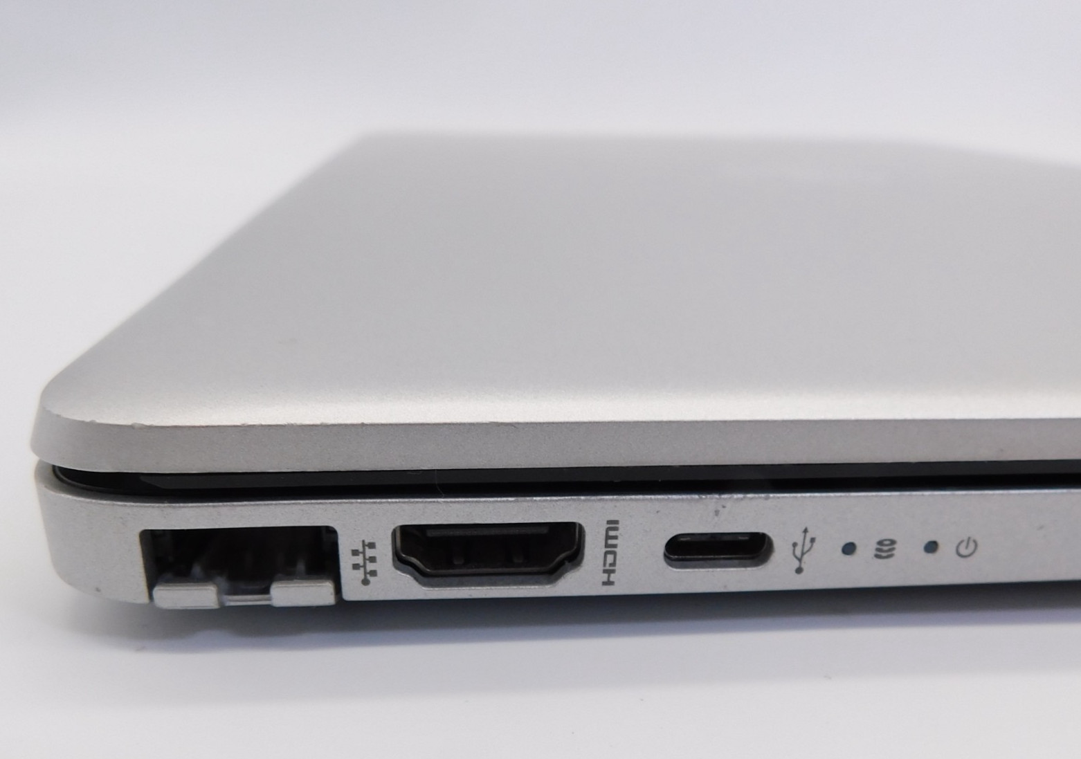 HP 15-dw0037wm 15.6″ i3 8th Gen 8GB RAM 1TB HDD Windows 10 Laptop Silver