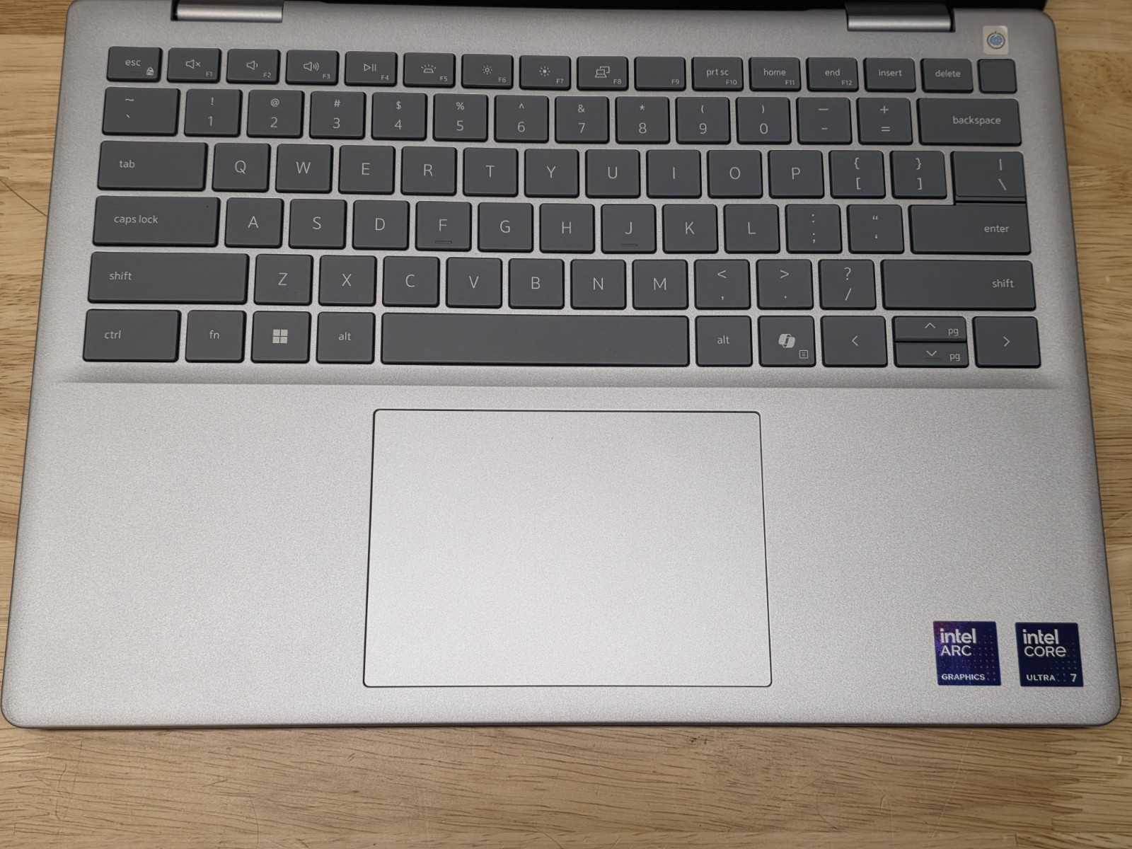 Dell Plus 14″ 2-in-1 Touch Intel Core Ultra 7 256V 16GB 1TB Copilot+ PC Wi-Fi 7