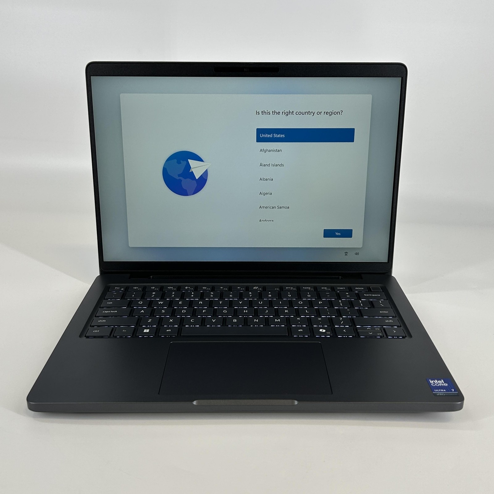 Dell Pro Max 14 MC14250 FHD+ 2.2 GHz Ultra 7 265H 32GB 512GB SSD Excellent