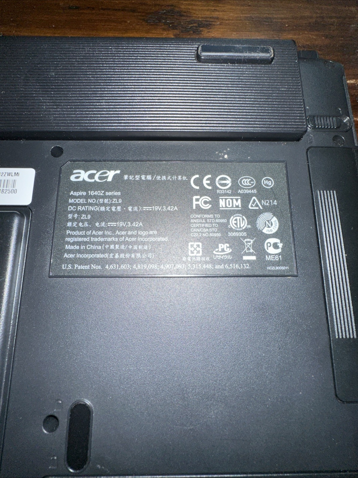 Acer Aspire 1640Z Intel Pentium M Centrino – 1GB RAM – Win XP Works