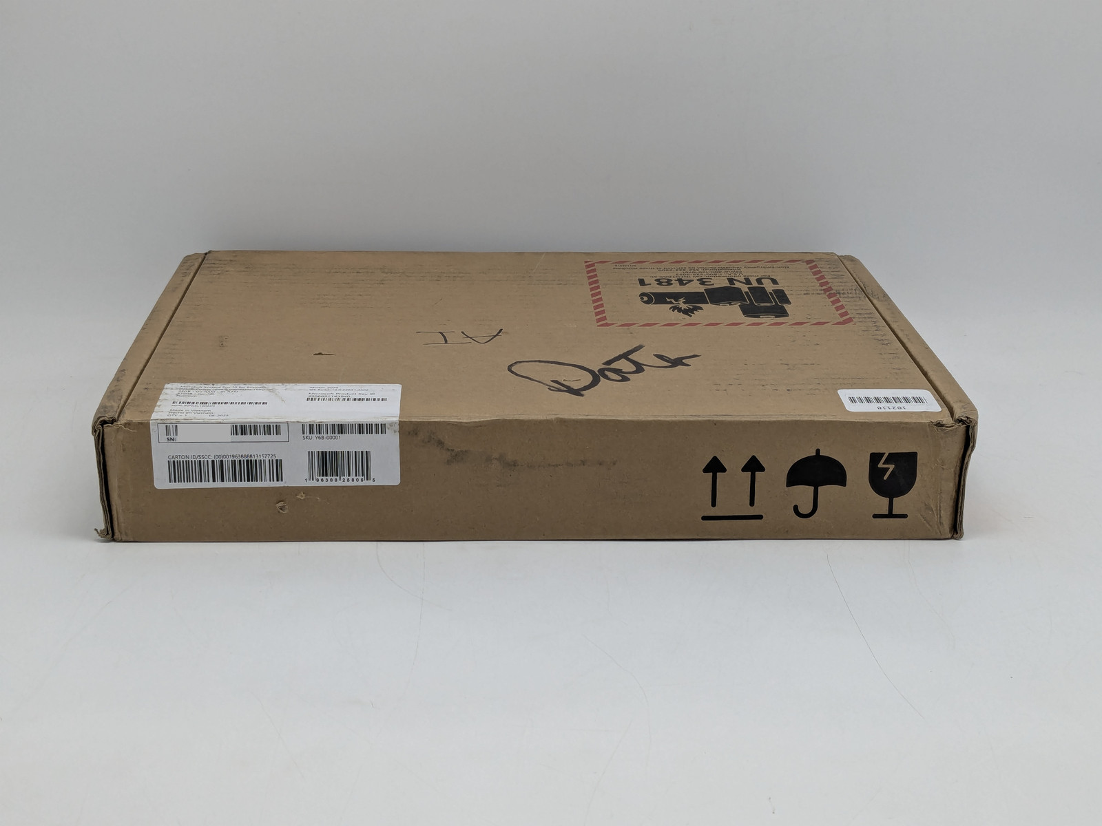 Microsoft Surface Pro 10 For Business 13″ Ultra 7 165U 32GB RAM 512GB SSD Win11H